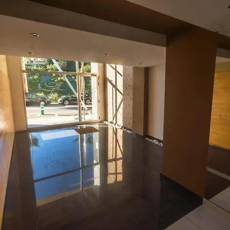 Ensan Ciprian Urb Con Playa Y Piscina *